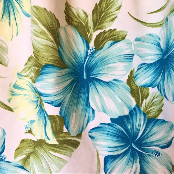 💚🌺 Hawaiian Tankini 🌺💚 - Picture 4 of 4